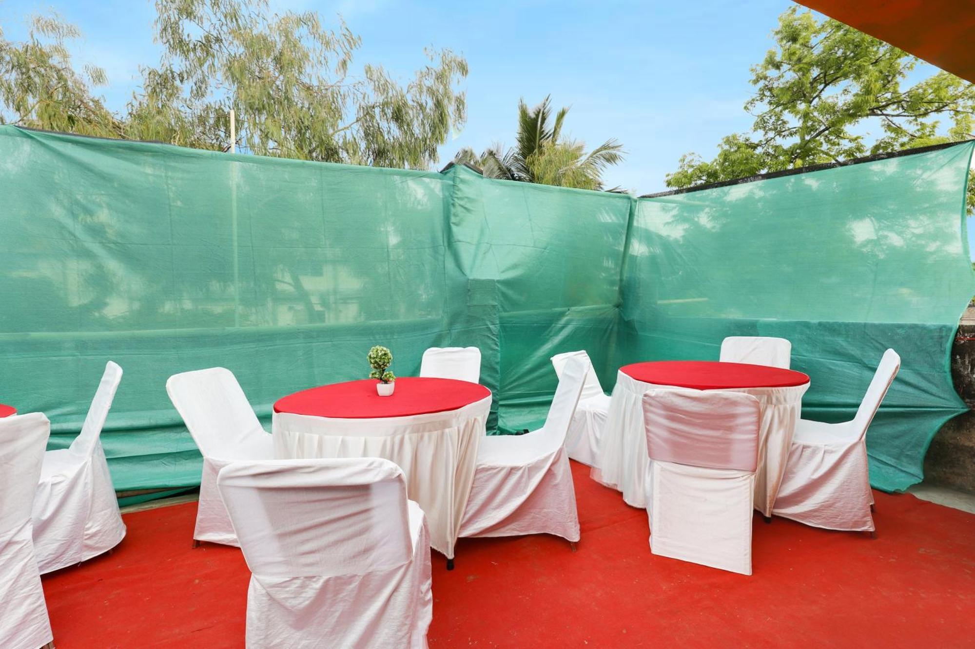 Spot On Hotel Nor' - East Guwahati Exteriör bild