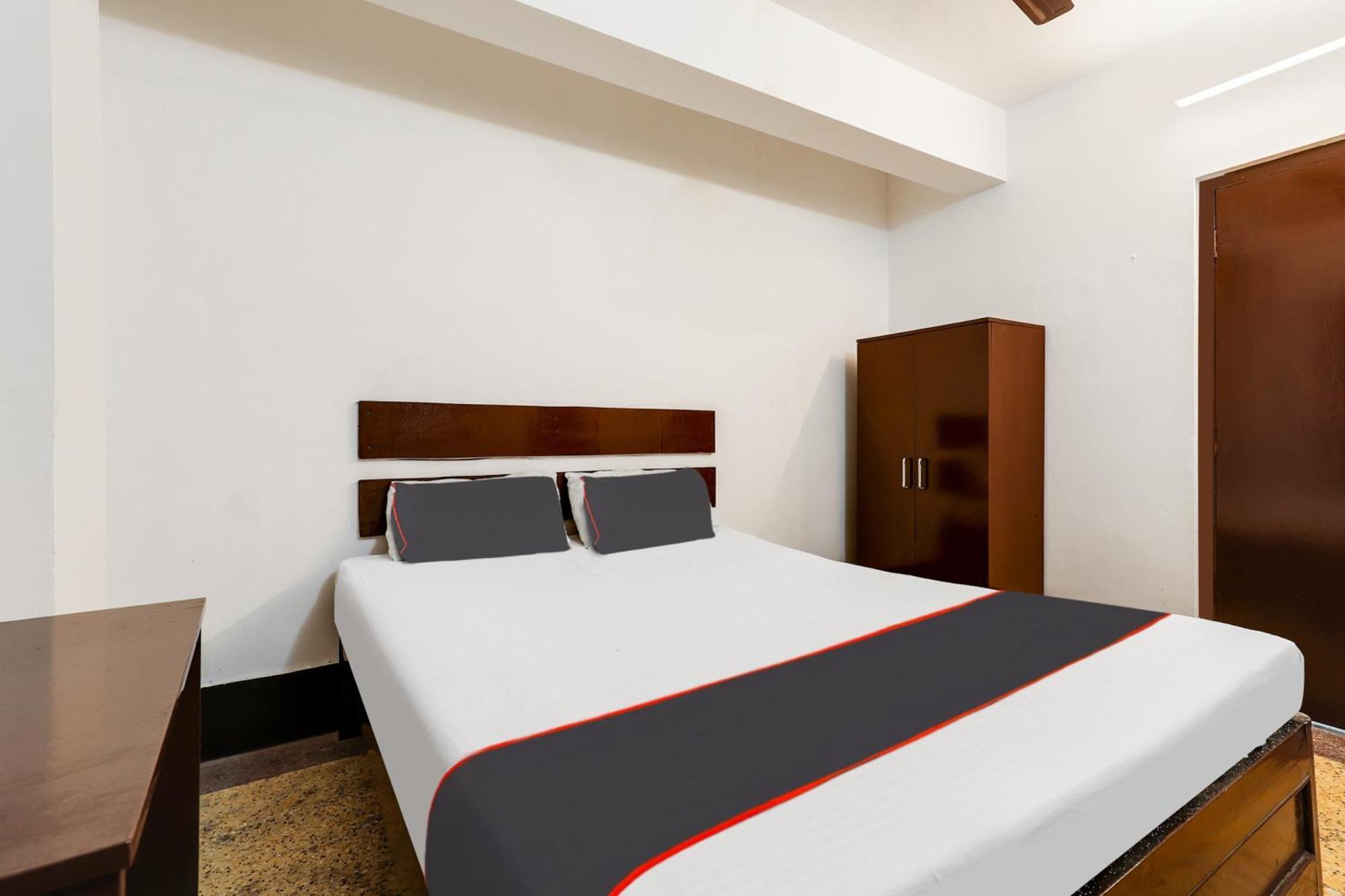 Spot On Hotel Nor' - East Guwahati Exteriör bild