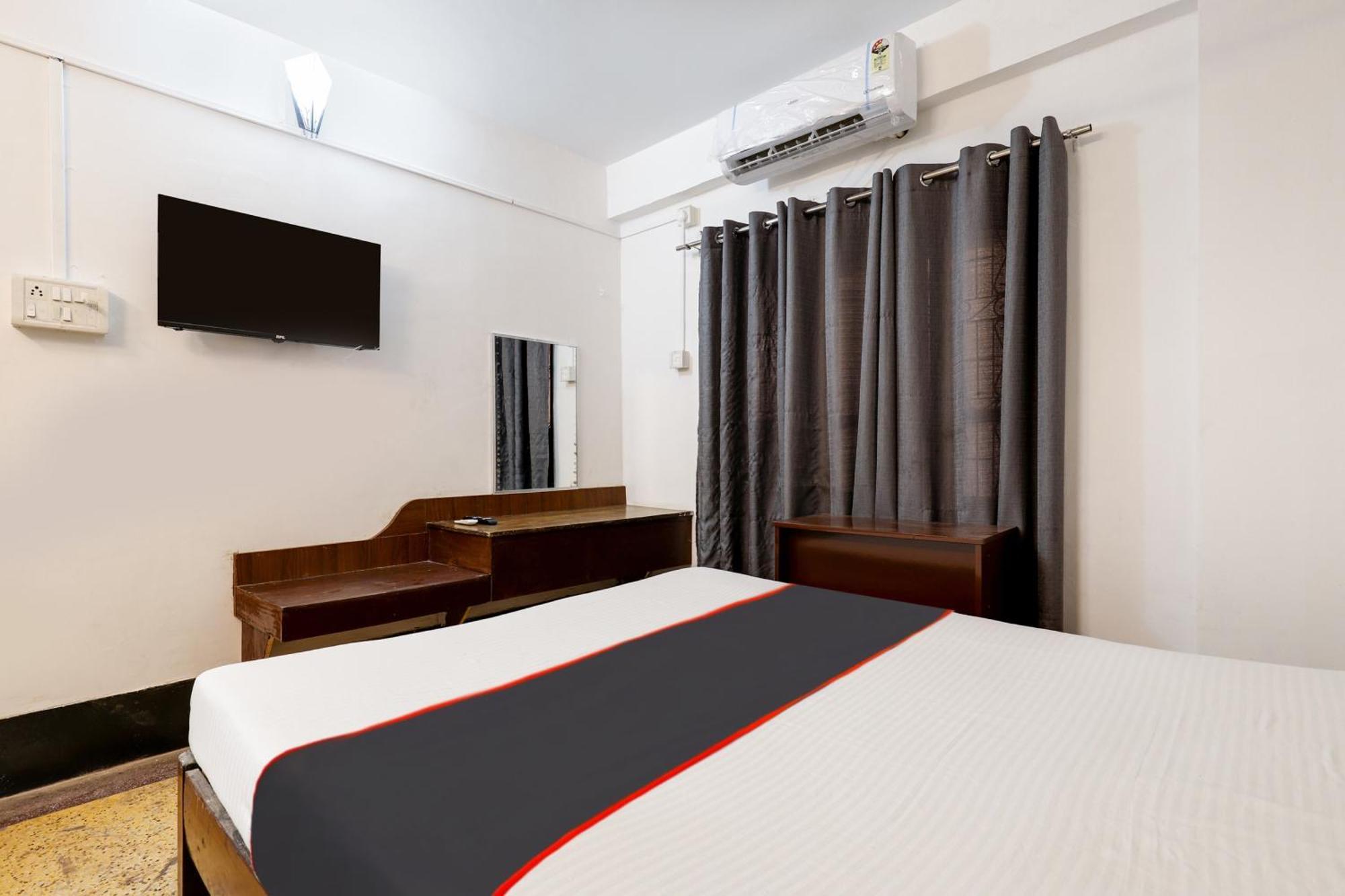 Spot On Hotel Nor' - East Guwahati Exteriör bild